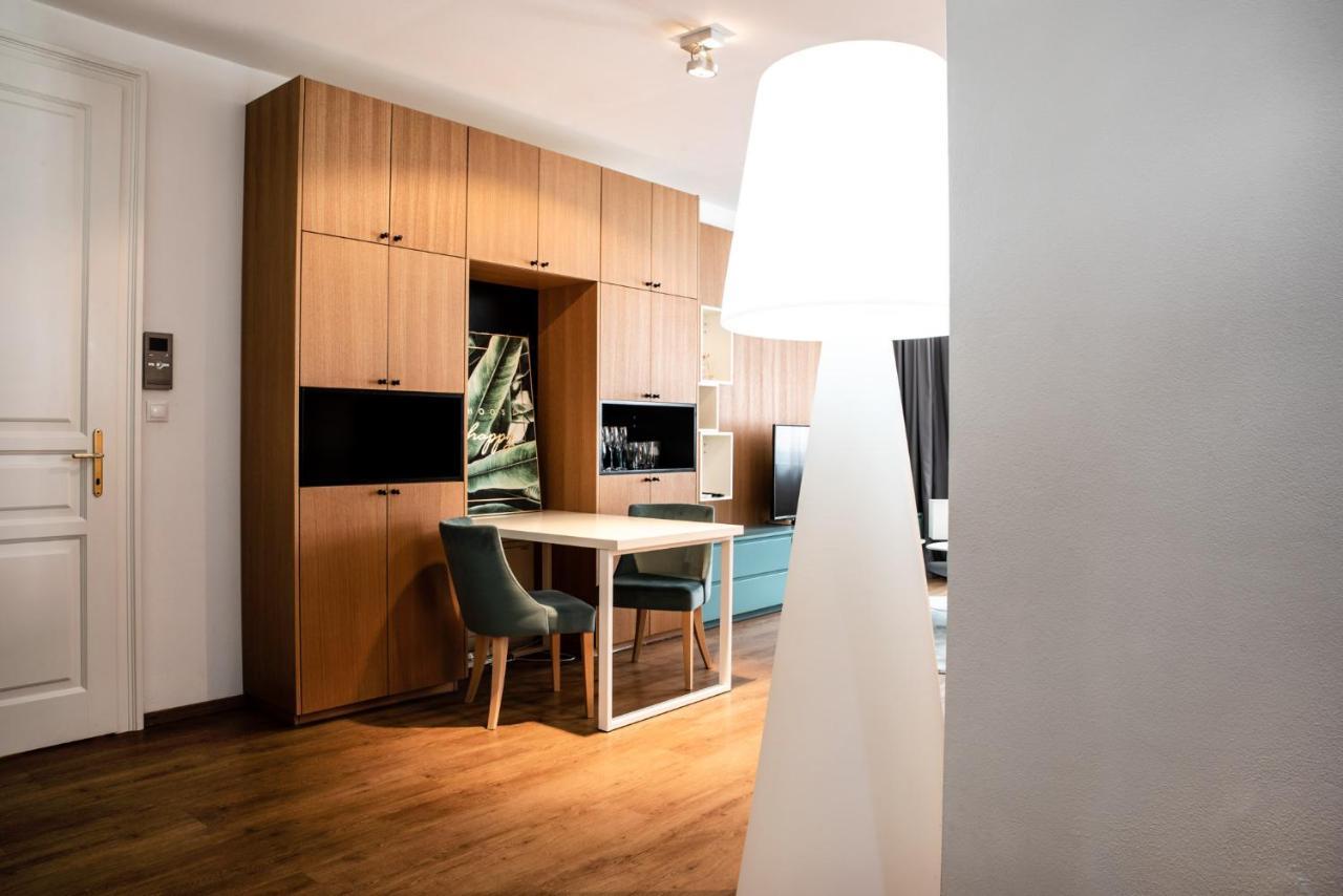 Atrio Apartments Trencin Ngoại thất bức ảnh